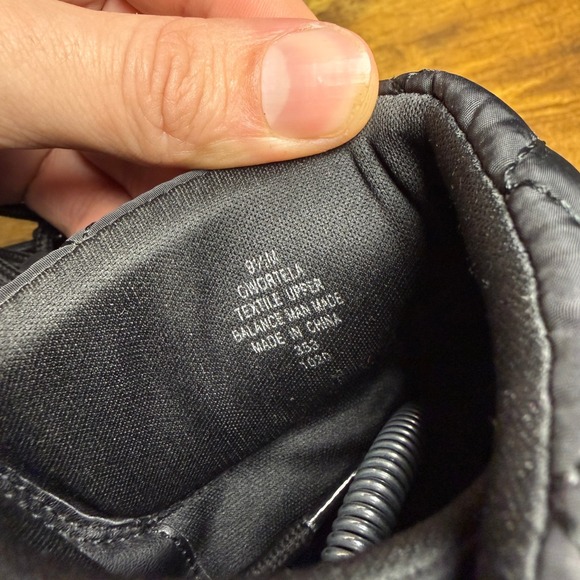 GUESS Gwortela Black Quilted Combat Boots Womens 9.5M Lug Sole Rhinestone Eyelet - Picture 7 of 7